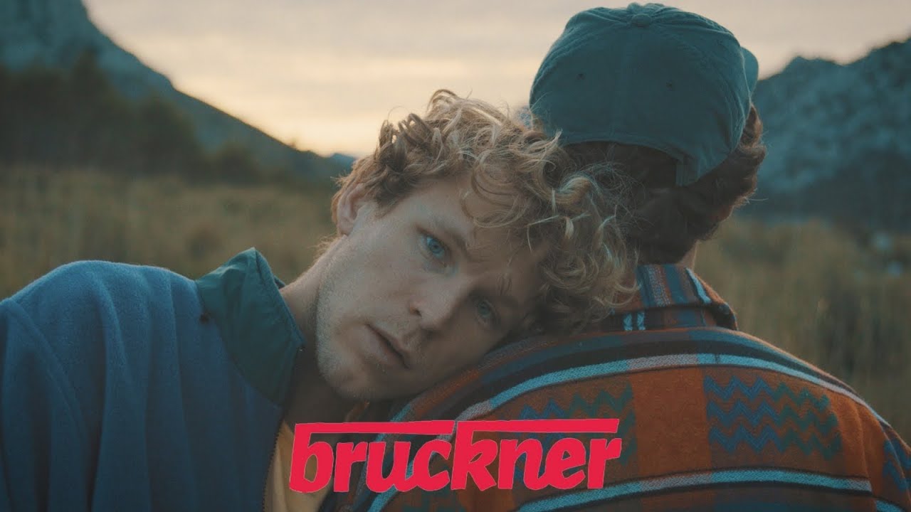 Bruckner  - F&uuml;r Immer Hier (Offizielles Video)