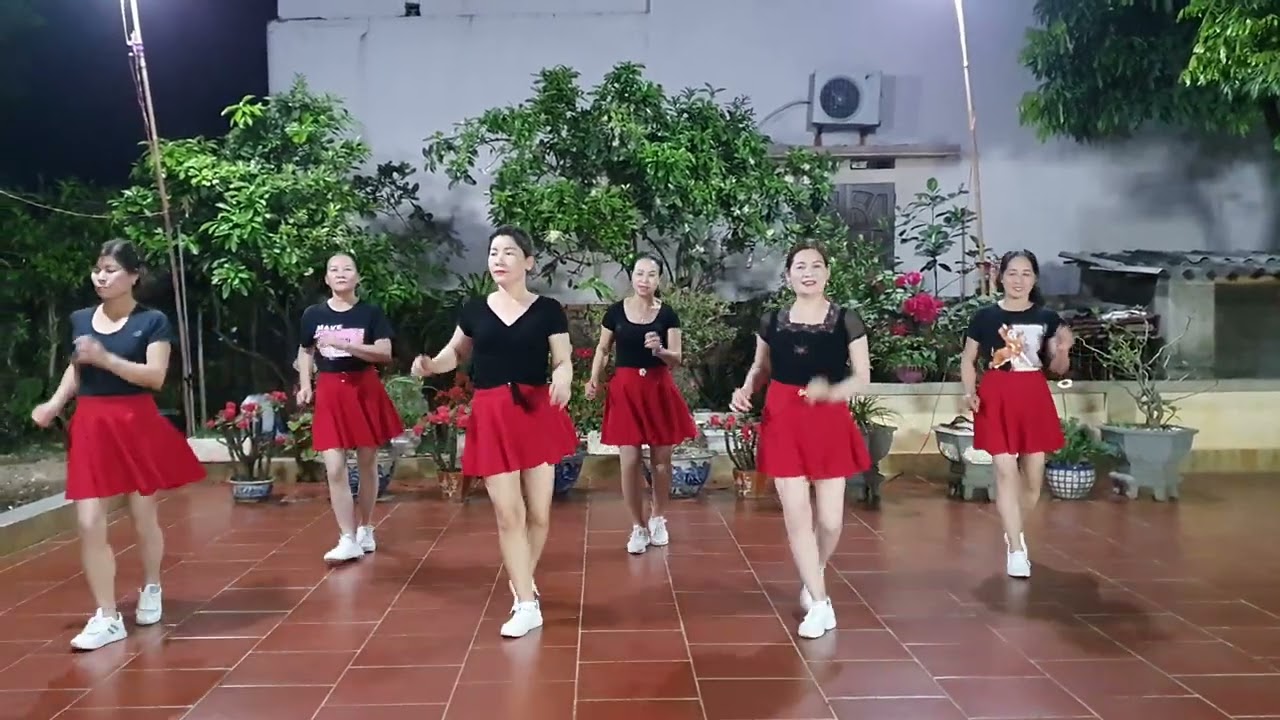 Đám Cưới Như Mơ CLB Dân Vũ KDC Thủ Chính