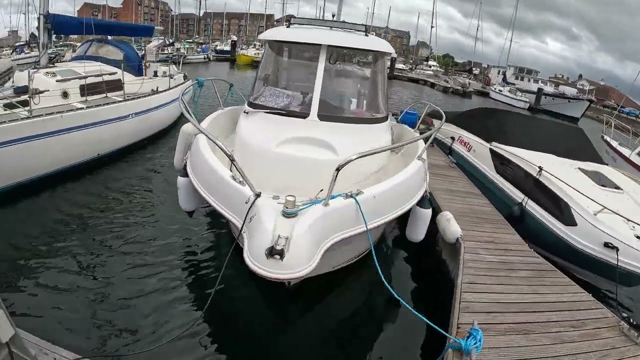 New Boat for 2025. My 2006 Arvor 210 100-5 VW.