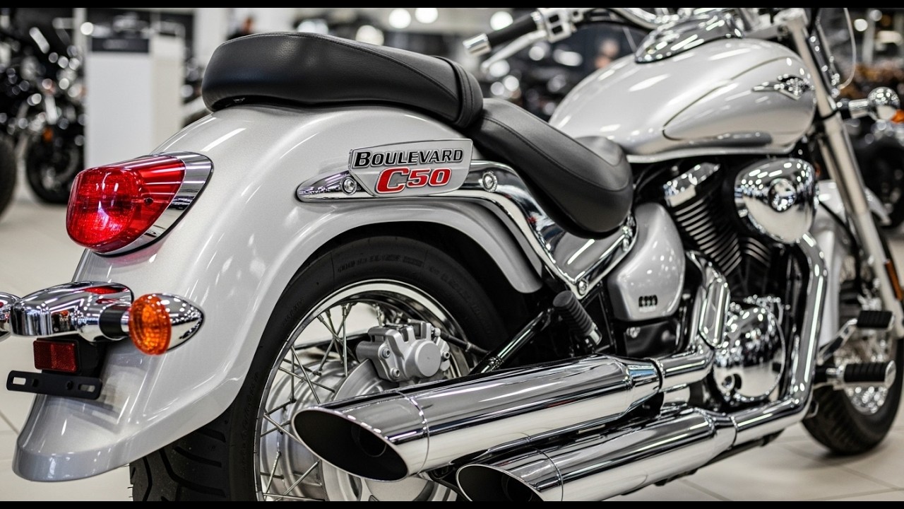 Рассмотрим Suzuki Boulevard C50 Cruiser 2026 года.