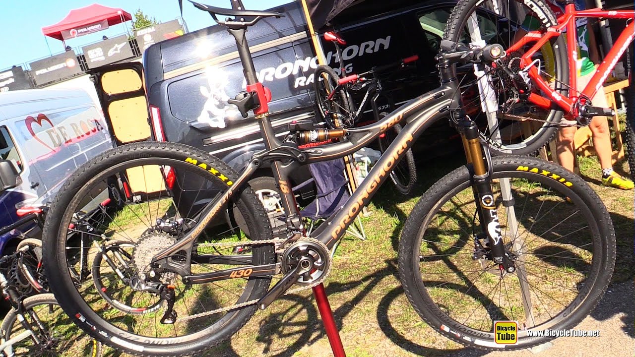 2016 Pronghorn PR7XC carbon 27,5&Prime; &ndash; SHIMANO XTR Di2 &ndash; Gold edition - Walkaround - 2015 Eurobike Demo