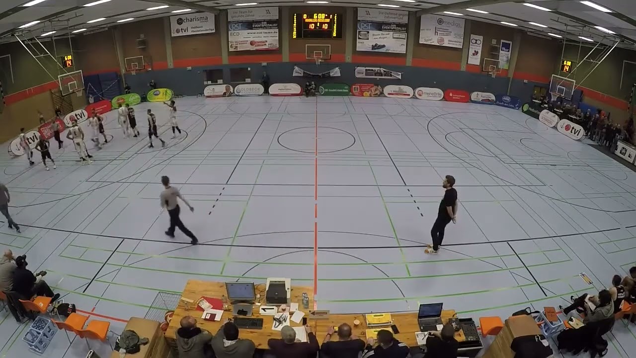 Denzel Johnson (#21) & Ibbenburen vs  #1 Ranked Dusseldorf (2020)
