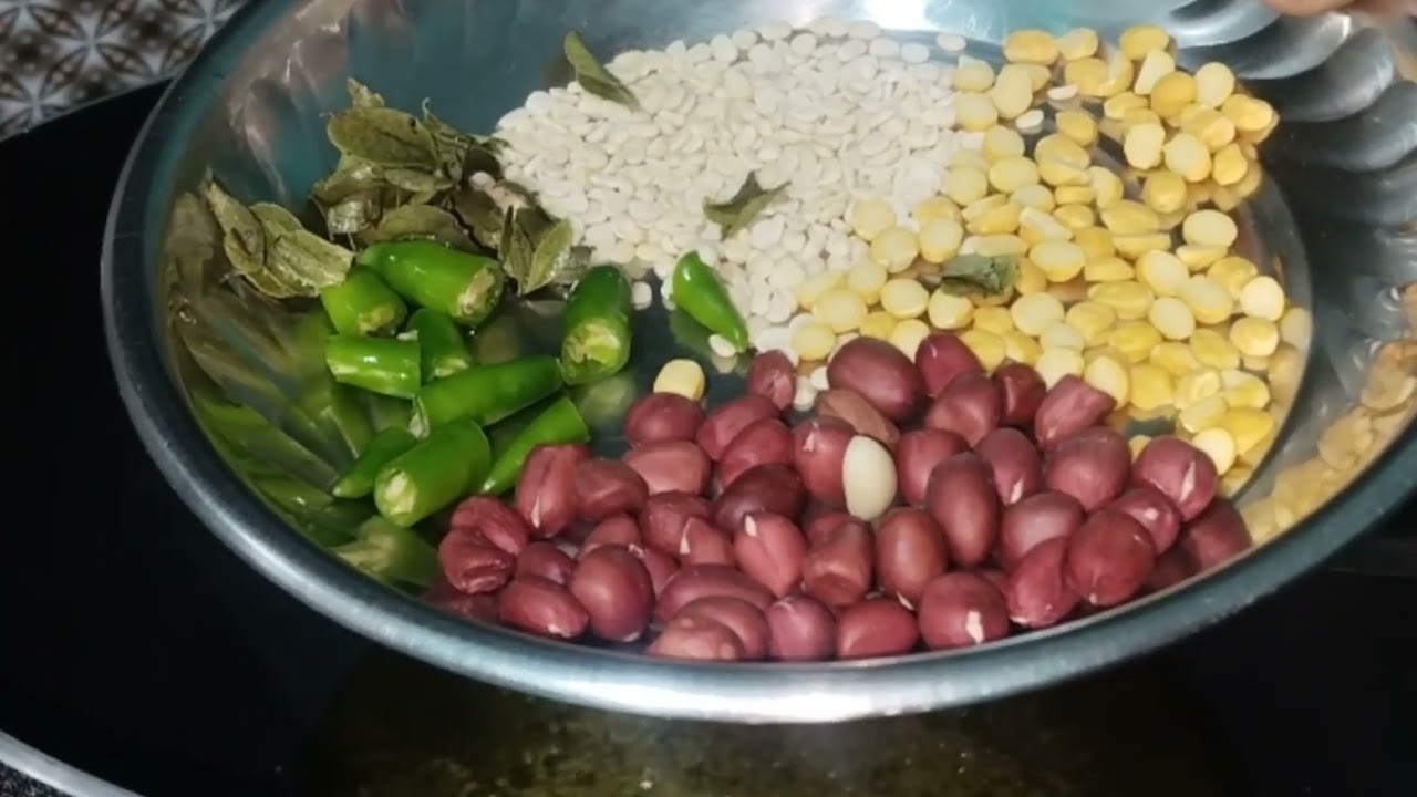 सुपर क्रिस्पी डोसा घर पर ही बनायें। रेसिपी अच्छी लगे तो चैनल को प्लीज सब्सक्राइब कर दे