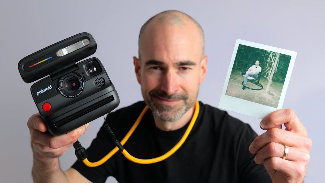 Instant Cameras Are Back! | Polaroid Flip Review