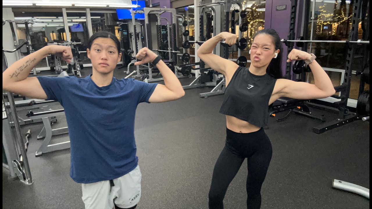 Beginner Friendly Workout QnA  | Ask A Trainer 🔴