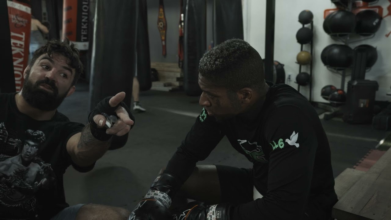 Howard Davis Mike Perry Spar Session ALL-IN