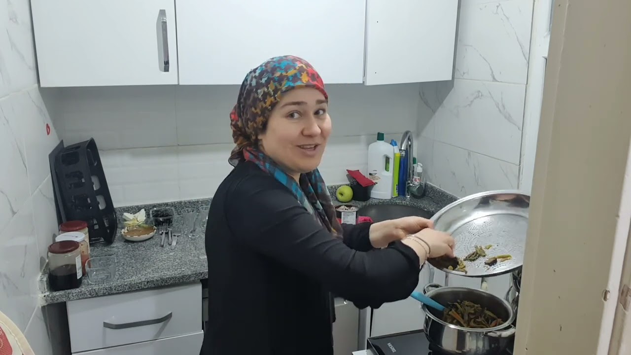 GÜNLÜK VLOG  KURU KAVURMASI YAPTIM 😋 MUTFAĞI YERLEŞTİRDİM  MİSKİNLİK ÜSTÜMDE 🤭