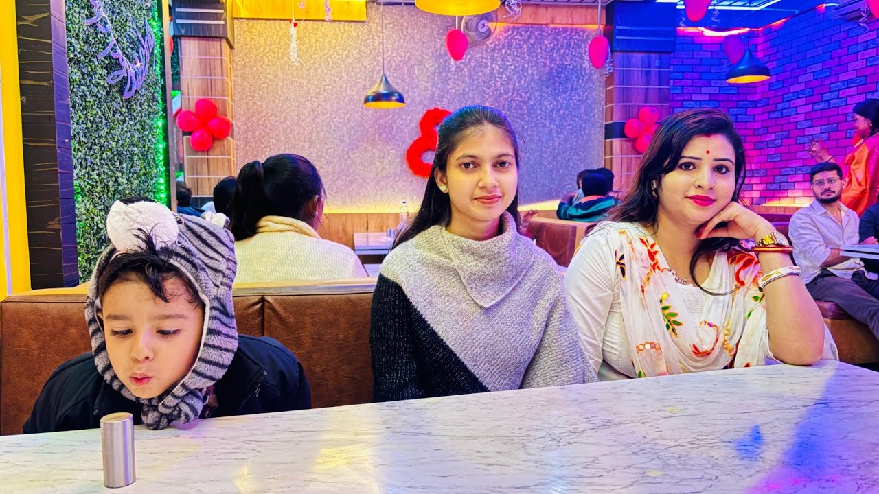 Valentine's Hamara Aesa Rahega Hum Soche Bhi Nahi The😱||#vlog #valentinesdayvlog #dailyvlog 