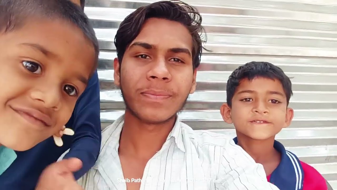 गांव का सुकून लायक बच्चे,😁