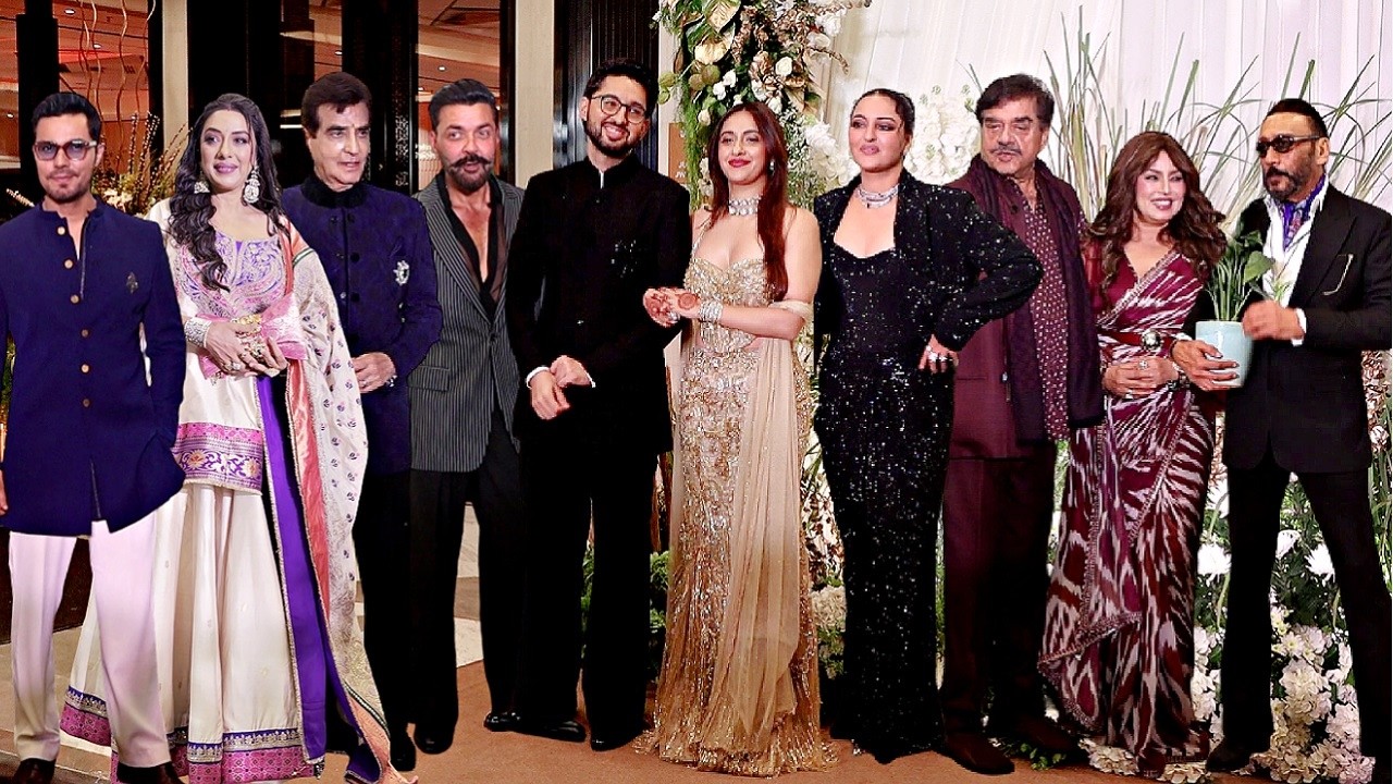 Akansha Ranjan Wedding Reception - Sonakshi Sinha, Bobby Deol, Jeetendra, Shatrughan, Mahima, Rupali