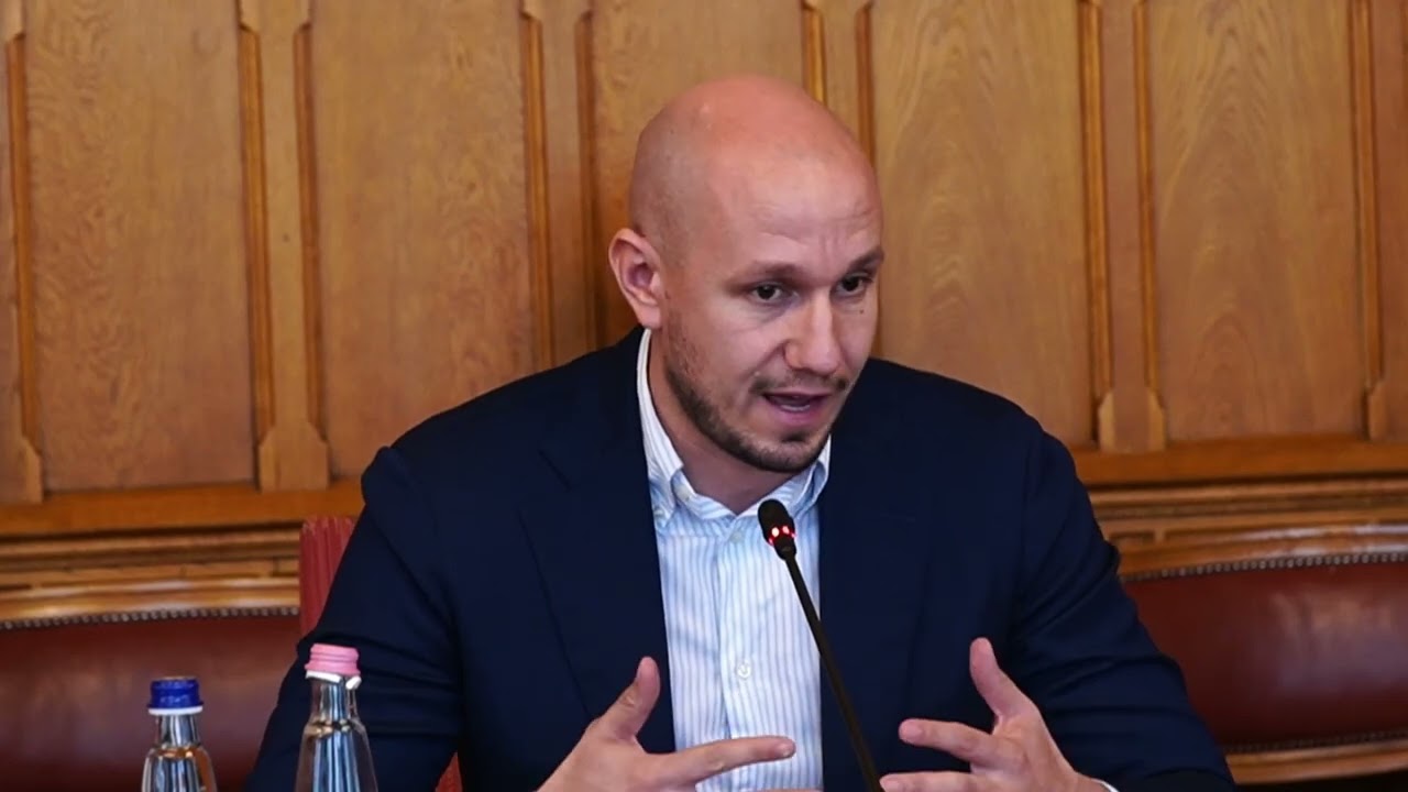 IGAZSAGUGYI BIZOTTSAG 20260303 VITA A LEX MARCZINGOS VITAJANAK TARGYSOROZATBA VETELEROL