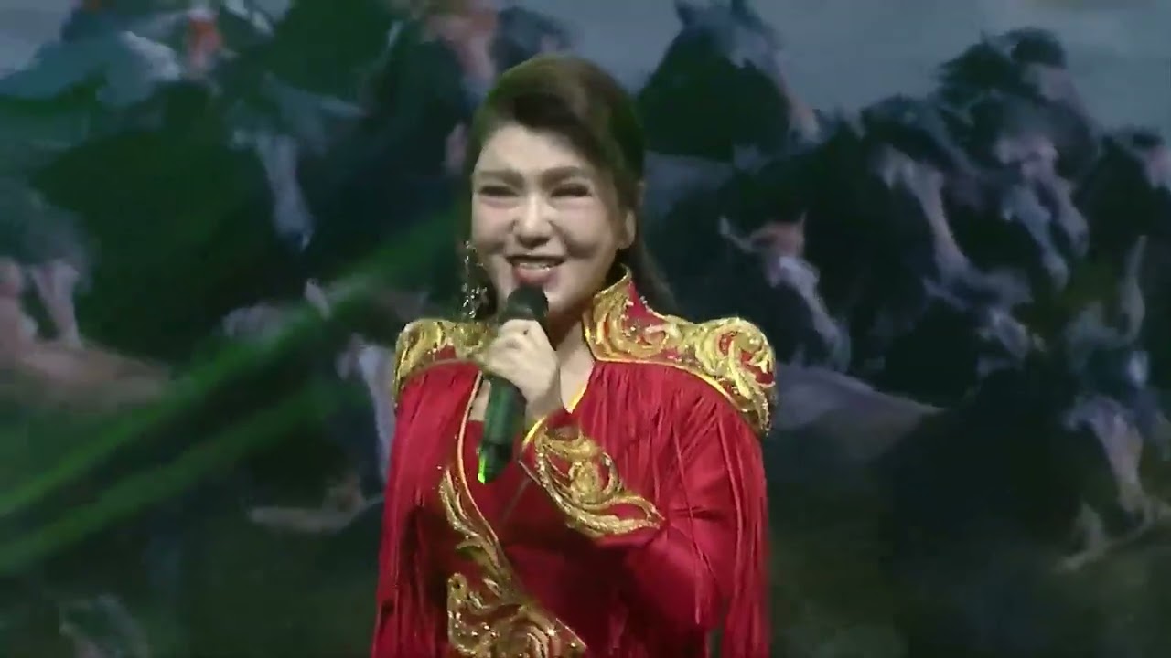 乌兰图雅 [LIVE] 20240205 平顶山市2024春节联欢晚会（《红红火火中国年/串烧》）