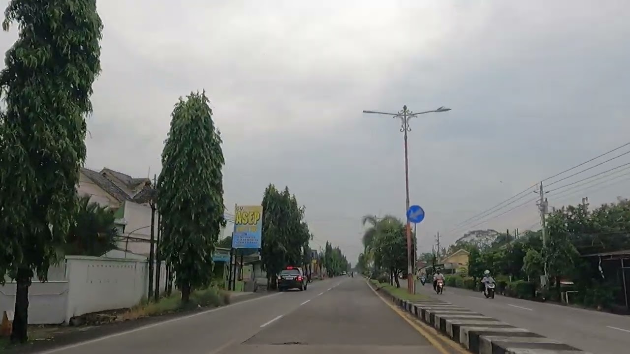 Dari Tugu Lilin Gumilir ke Pasar Kuripan Cilacap! Jalur Ramai yang Penuh Aktivitas