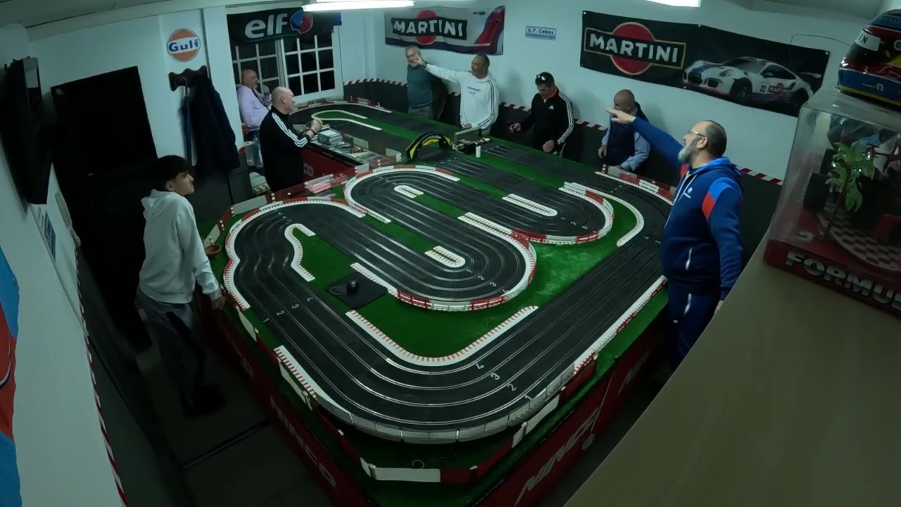 1 MANGA DE F1 DE SCX CON CAMBIO DE SENTIDO EN GP COBOS EL 23 01 2026  2 PARTE