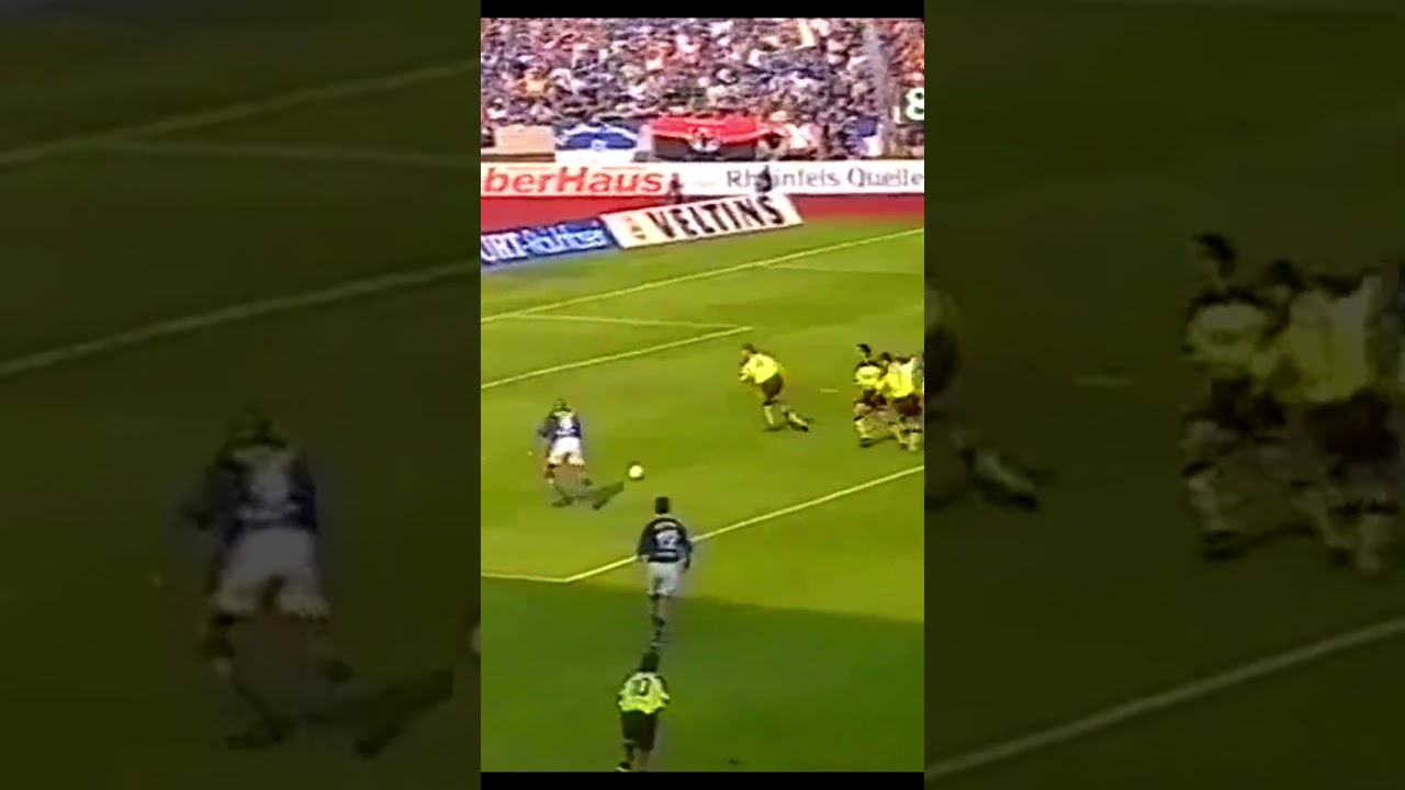 Ingo Anderbr&uuml;gge&rsquo;s Decisive Goal! | Schalke 04 vs Borussia Dortmund (1997) #classicgoals