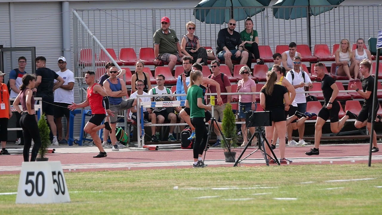Illovszky Dominik fölényes győzelme az U20-as 100 m-es síkfutás döntőjében