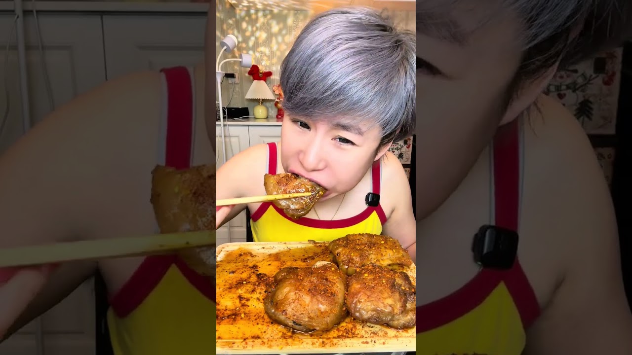 Who among you ordered it Here it comes Here it comes #Sizzling oil#Roasted kidney#Fat