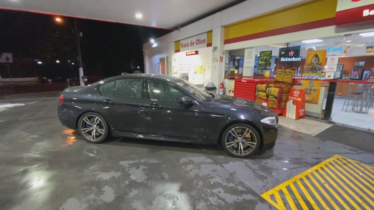 BMW M5 F10 V8 BI-TURBO!! TOP SPEED DE 320KMH+ NUMA BARCA?? CONHEÇA O CARRO!!