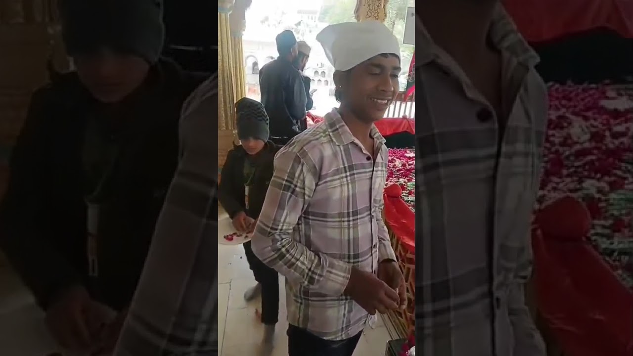 Mehrauli wali dargah 😊