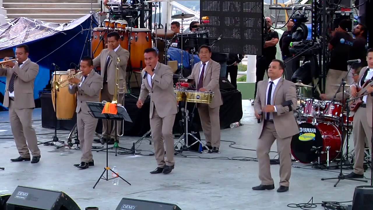 Musical Gigantes Auditorio Guelaguetza