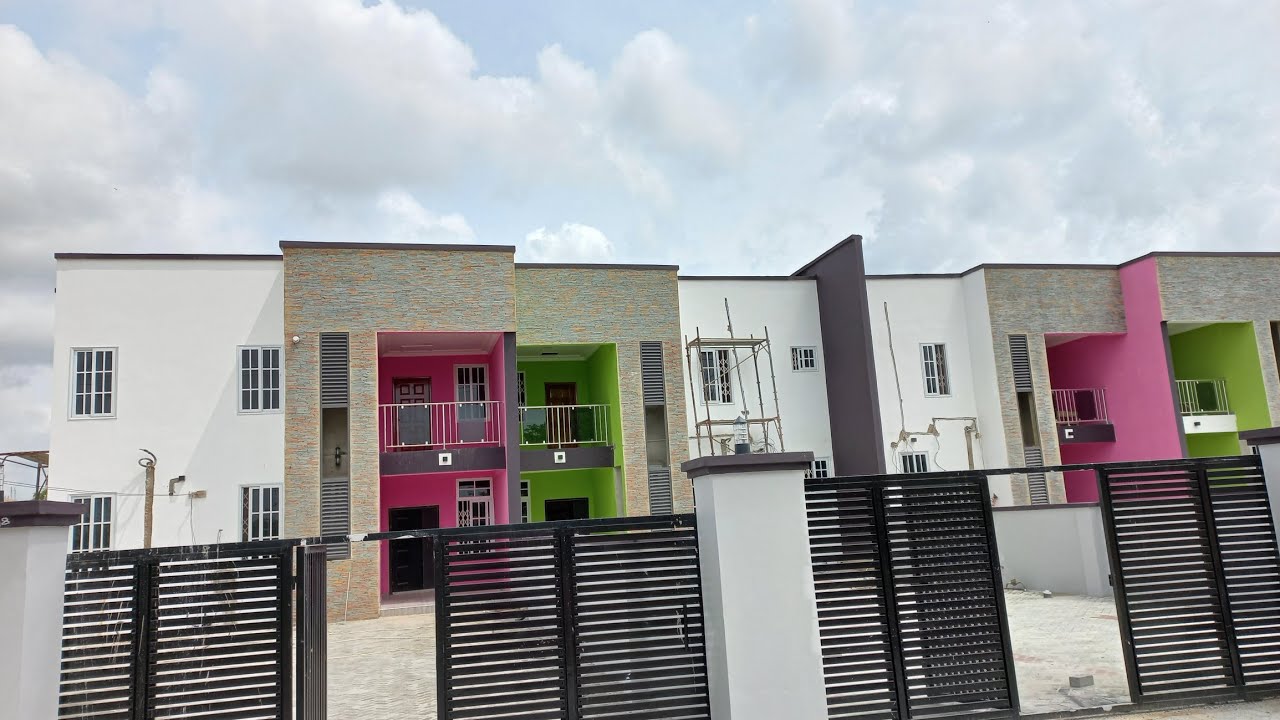 3 Bedroom House In Elmina - Cape Coast For Sale @ $70,000 || 5 minutes Drive To Beach Front.