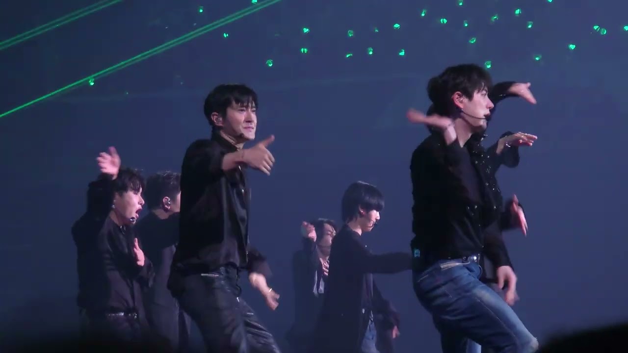 2026.01.24 Super Show 10 Super Junior - Supergirl