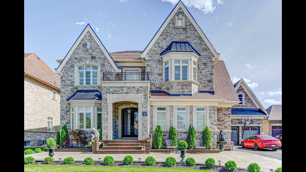 12 Kelways Circle Brampton