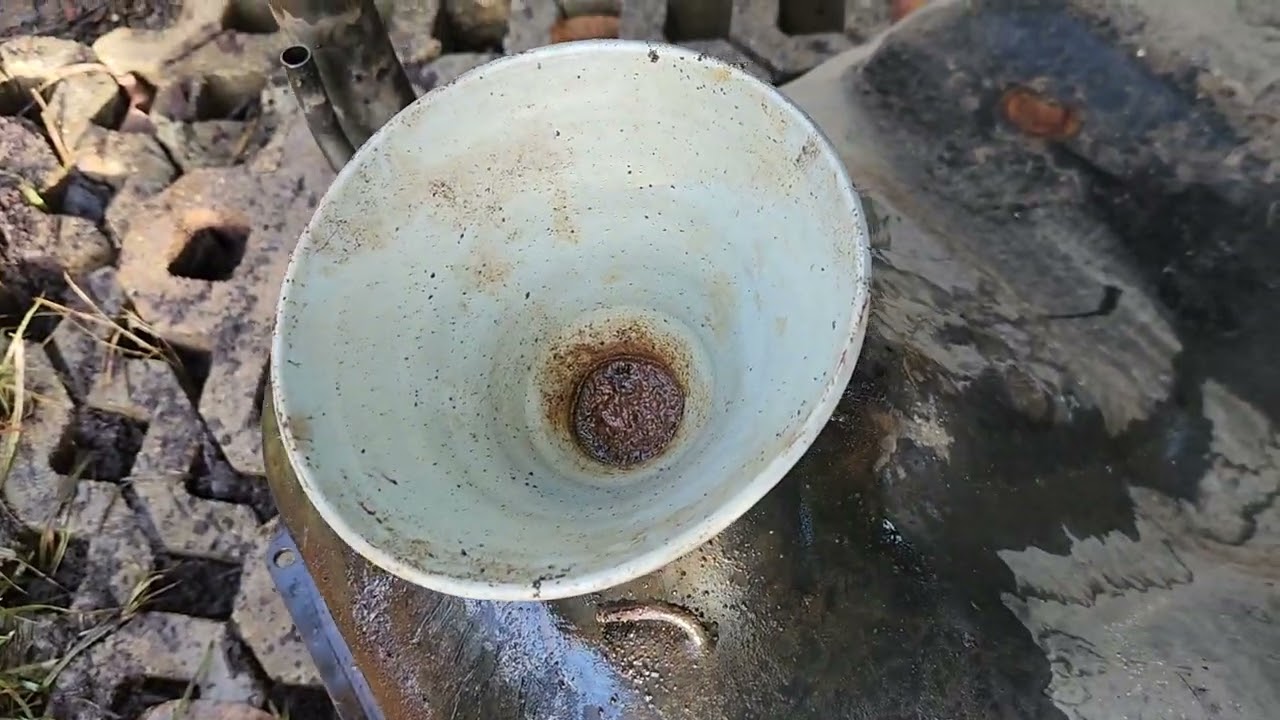 Cleaning a fuel tank after decades of sitting