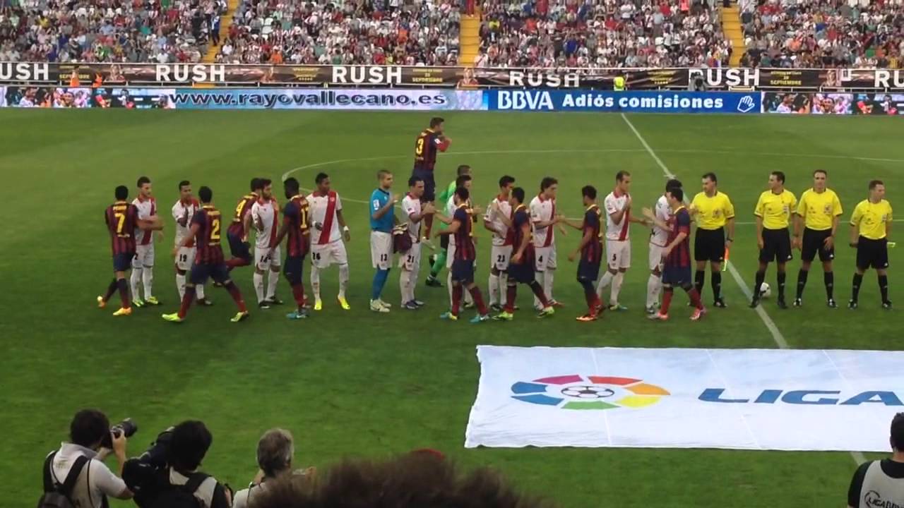 Leo Messi le niega el saludo a Ra&uacute;l Baena