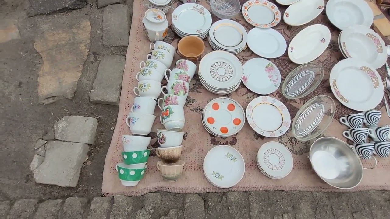 8/04 БАРАХОЛКА КАМЕНСКОЕ.