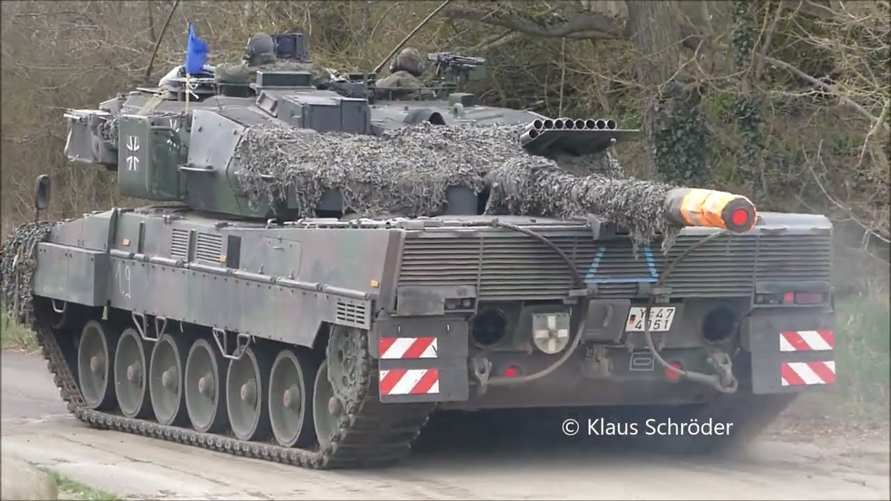 Leopard 2 A7V Gewässerübergang Elbe