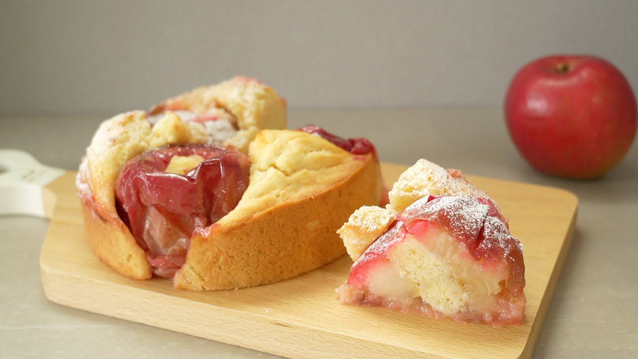 Apple cake, which is mostly apples themselves ほとんど林檎なリンゴケーキ