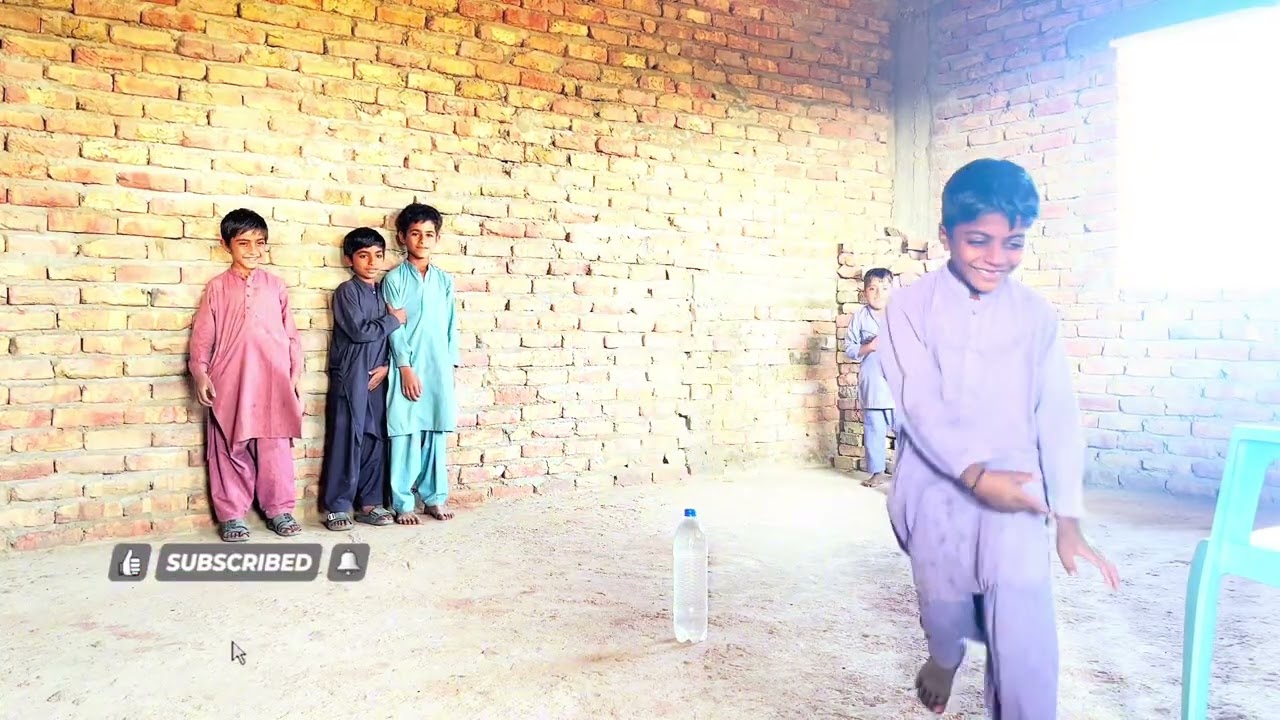 Bachon ka game /my frist vlog /#untoldstoriesofsindh #kidsgame #gameplay 