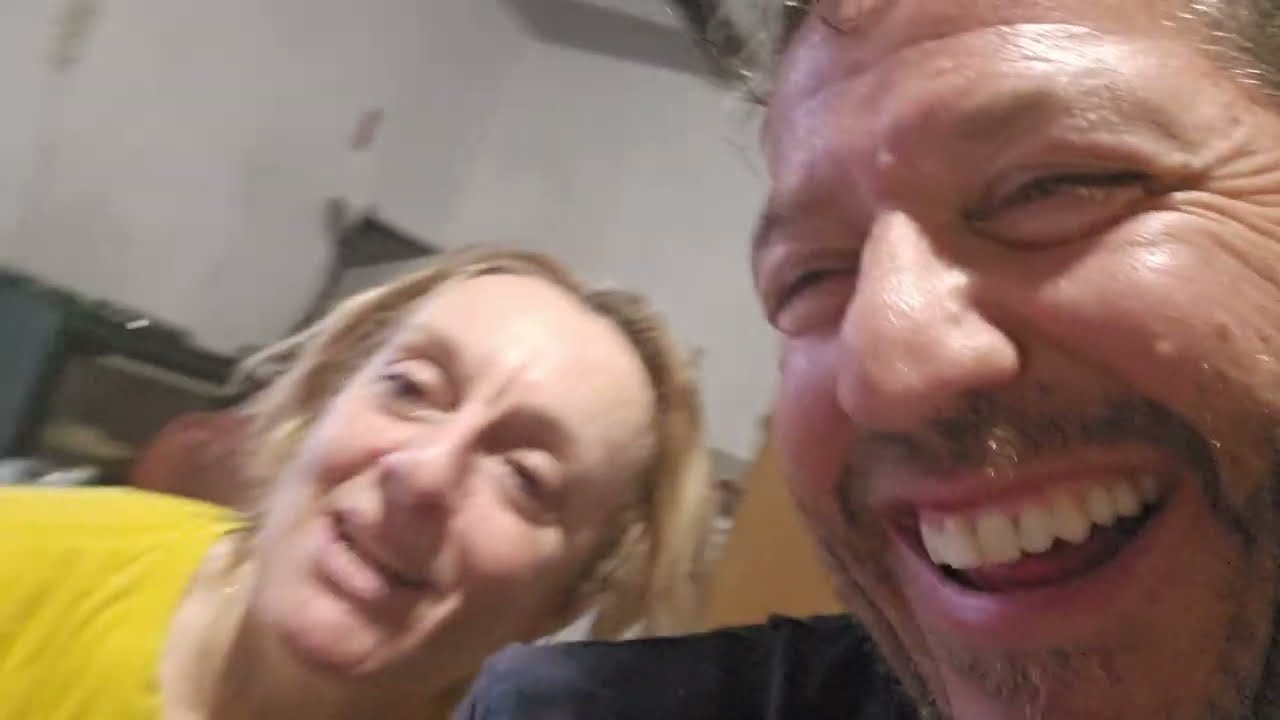 φάγαμε όλοι Μάζεί  στο σπίτι της γιαγιάς Αμαλίας