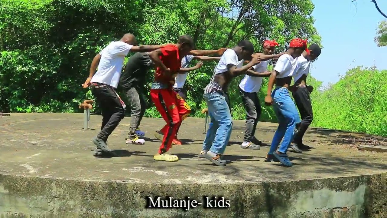 Waxy Kay ft Chain Oh Abebu -Mayo (dancing Video)