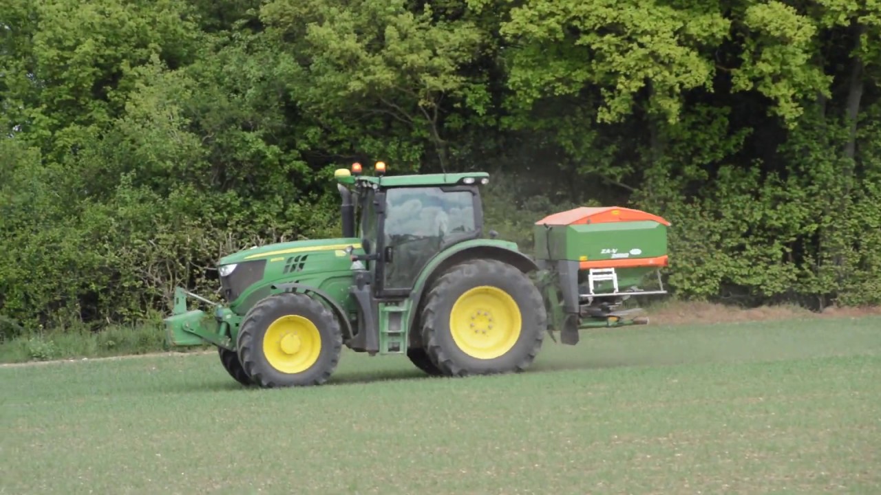 John Deere 6150R & Amazone Fert Spreader