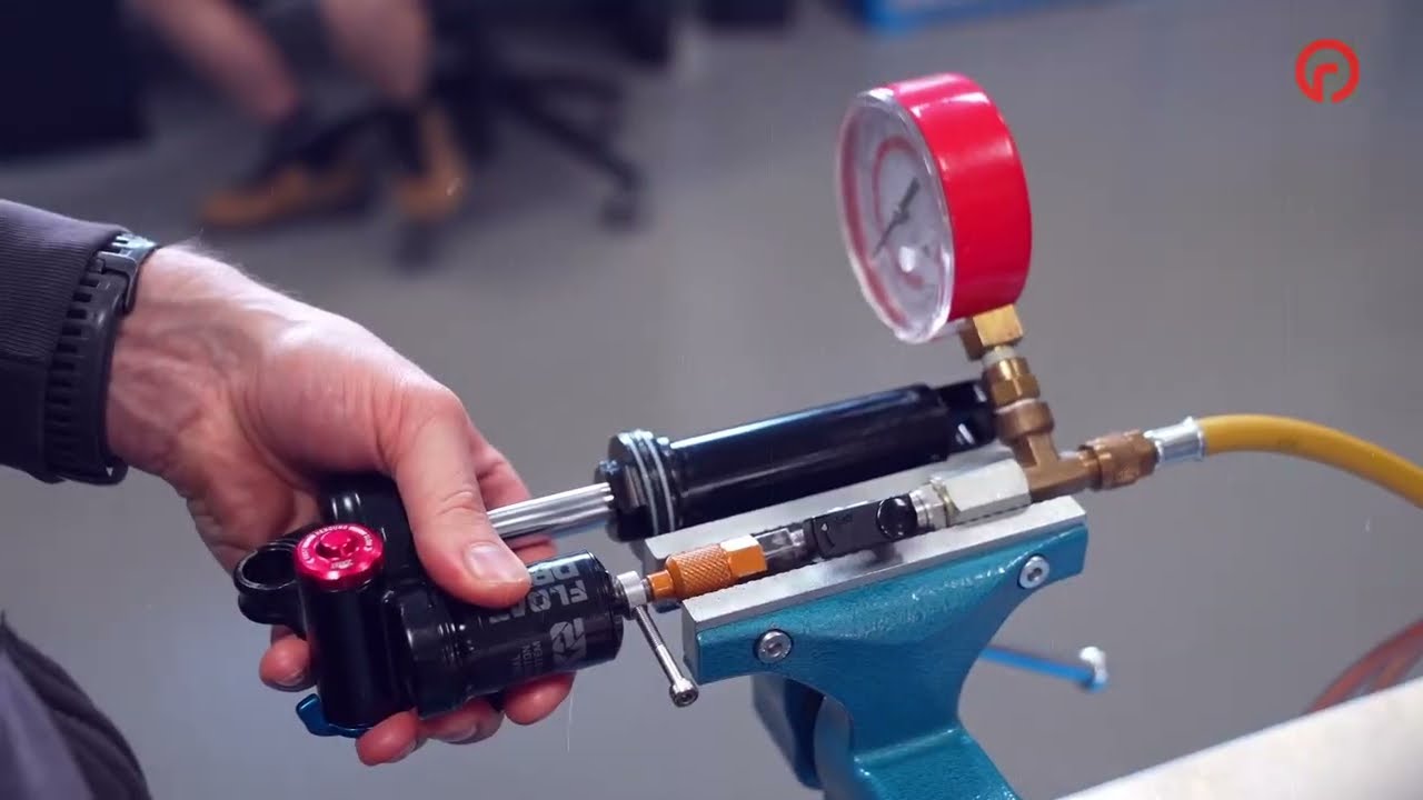 Tlumičárna Kolofix - Profesionální servis odpružení - tlumič FOX FLOAT DPX2