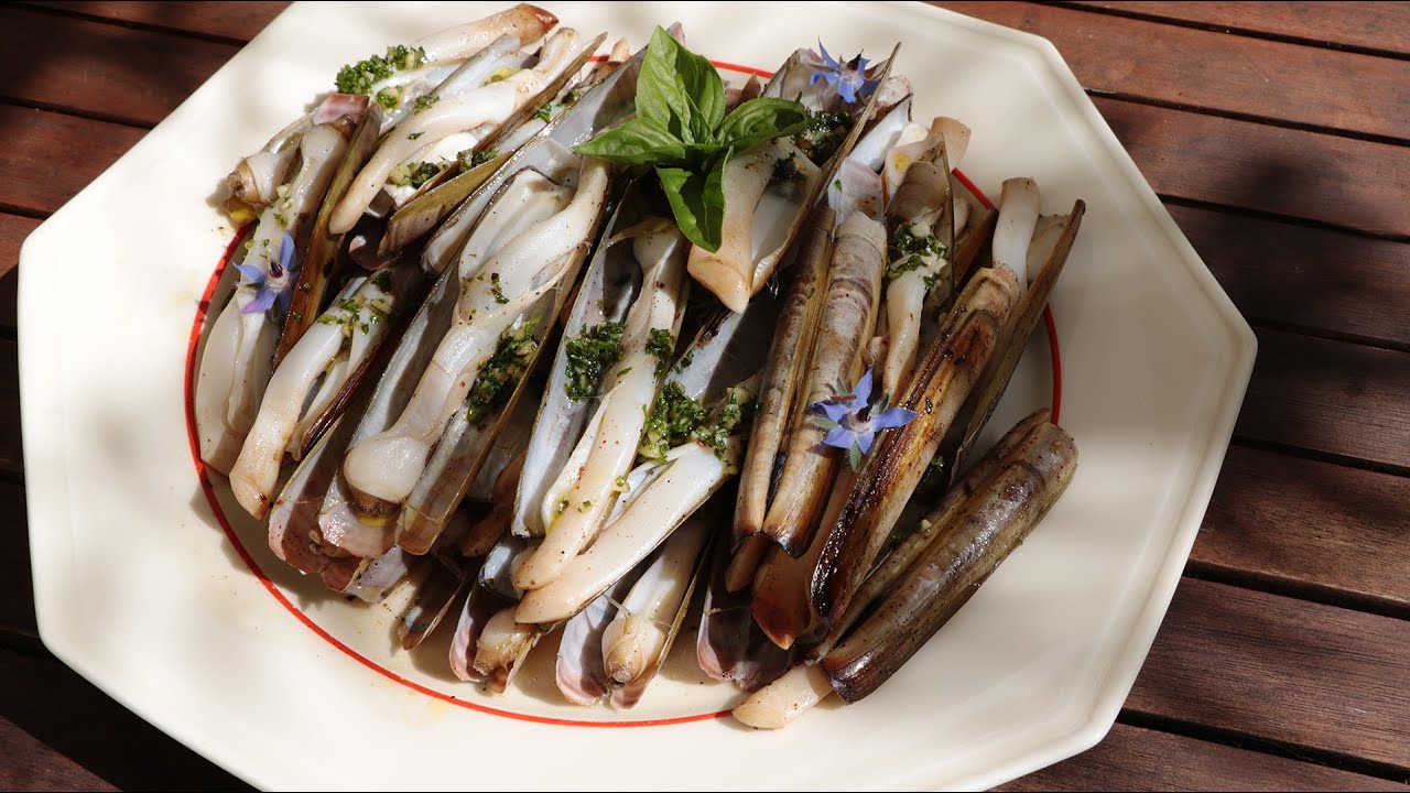Recette des couteaux à la plancha Xipister et persillade au basilic