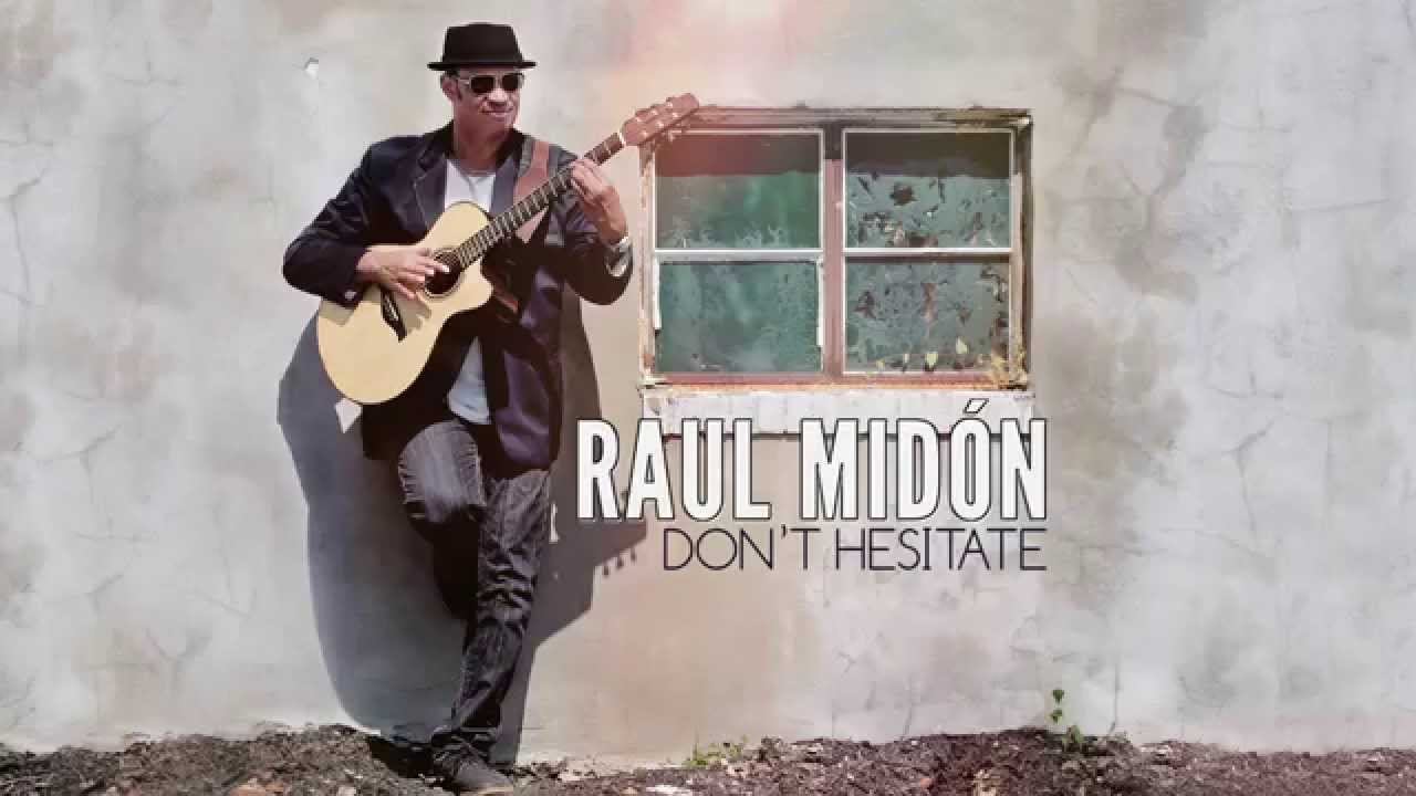 Raul Midón & Lizz Wright Duet - - Keep Holding On from Raul's Mack Avenue debut Don't Hesitate