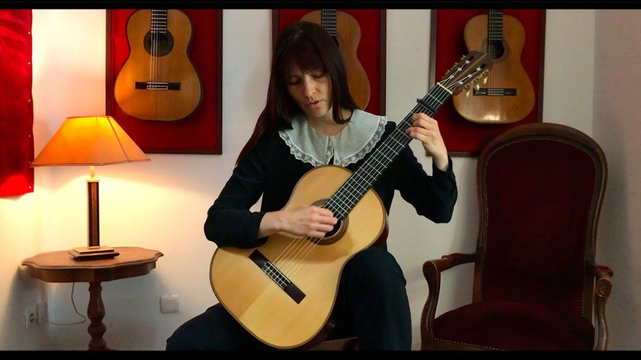 Natalia Lipnitskaya plays John Dowland 
