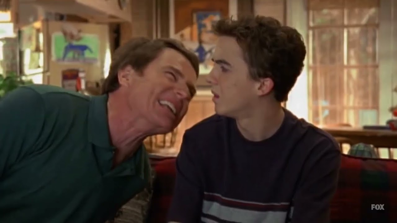 Malcolm in the Middle - Hal Finally Beats Malcolm in a Video game