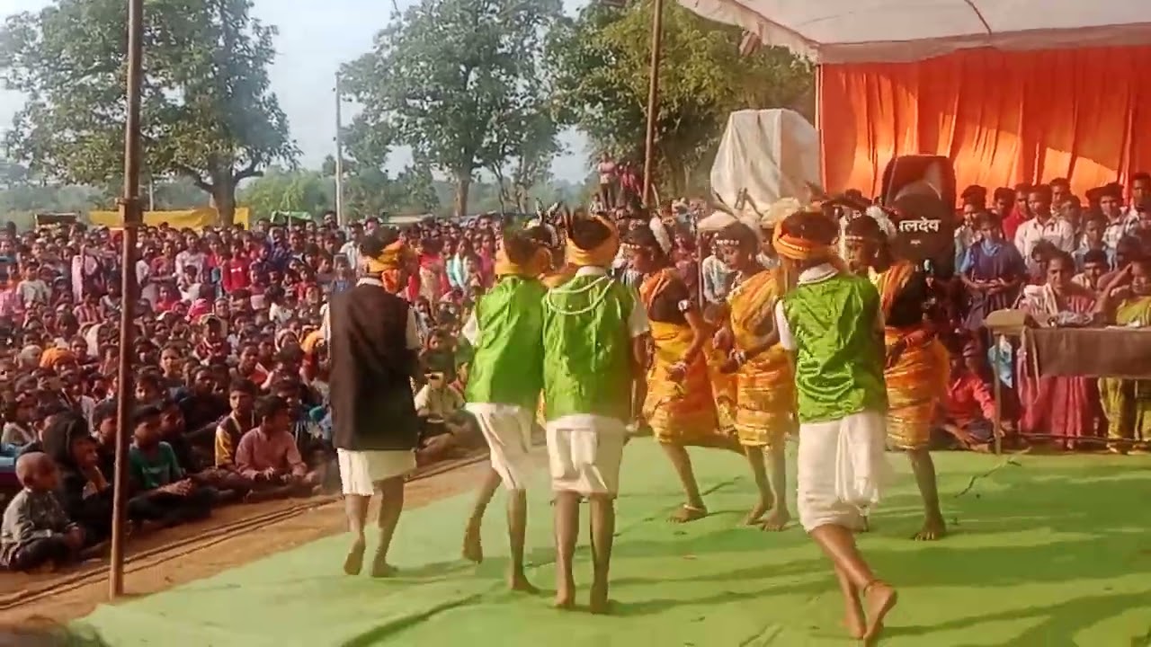 आदि वासी डांस बस्तर जिला छत्तीसगढ़।।