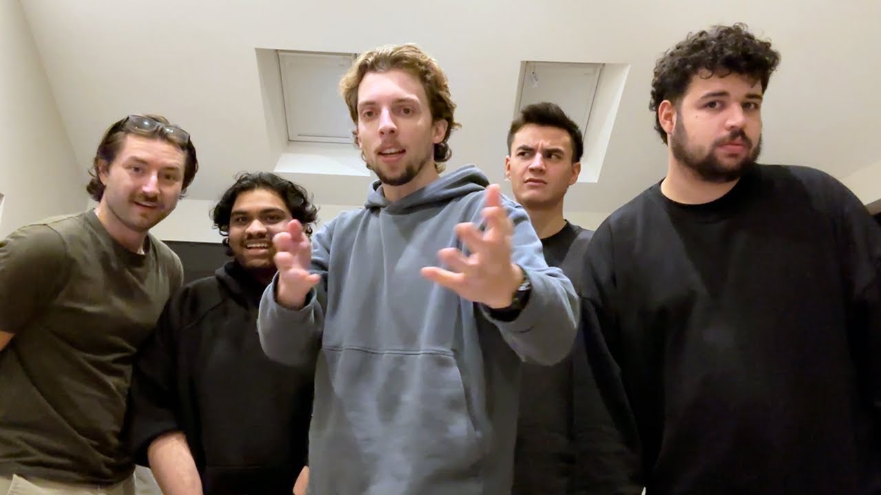 WE MOVED IN TOGETHER! (SLOGO OFFICE TOUR)