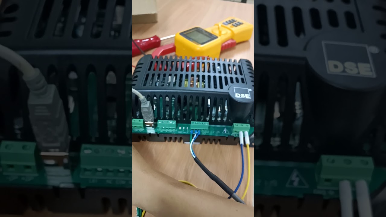 Deep Sea battery charger type 9470