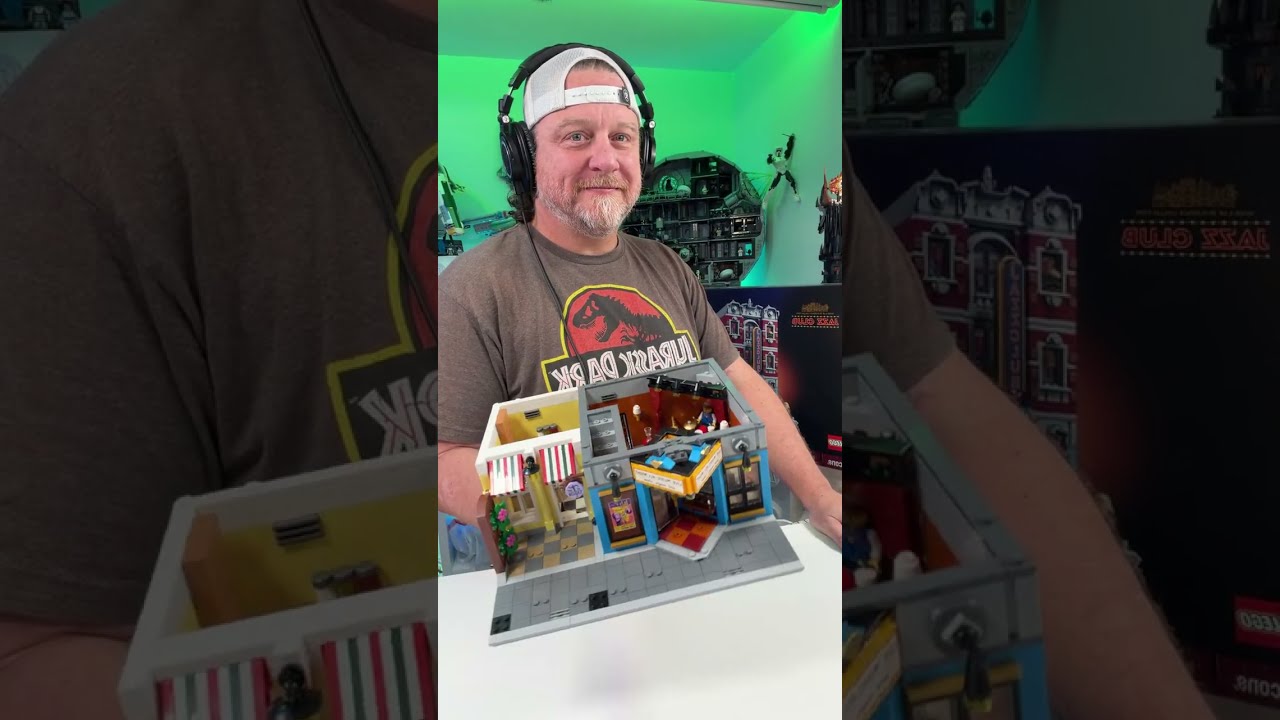 Building retired Lego set Jazz Club live! Part 3