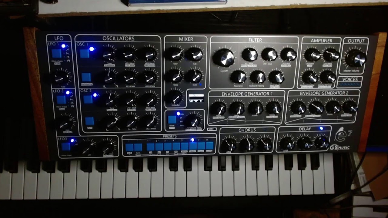 New Synthesizer Day GS-e7 1st switch on and play