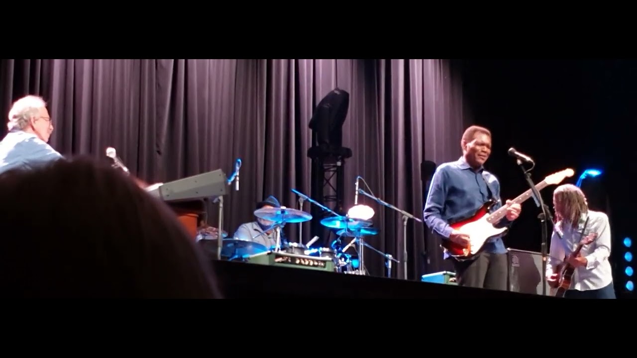 Poor Johnny - Robert Cray - Indigo O2 - 9th June 2023