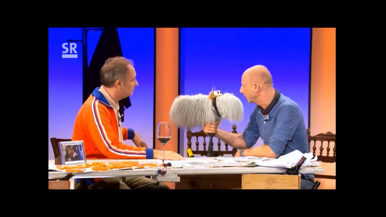 Bauchredner Benjamin Tomkins mit Alfons Puschelmikrofon