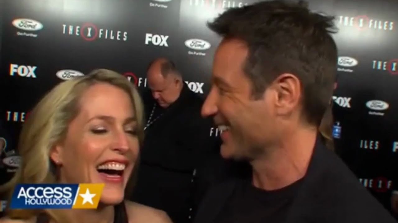Gillian Anderson & David Duchovny - I put a spell on you