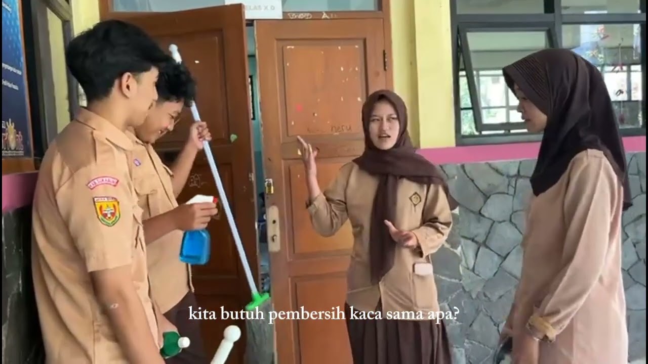 TUGAS VIDEO TEKS NEGOSIASI B INDO KELOMPOK 10 